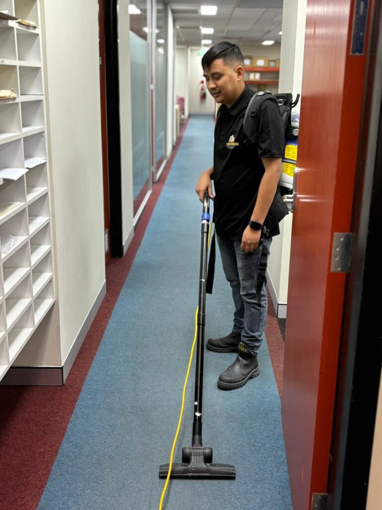 office space cleaning